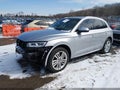 Photo 2 of 17 — 2018 Audi Q5