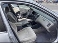 2002 Honda Accord — photo 5 of 11 | VIN 1HGCG56772A070989