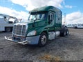 Photo 2 of 14 — 2016 Freightliner Cascadia 125