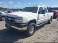 Photo 2 of 16 — 2006 Chevrolet Silverado 2500