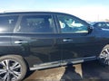 2017 Nissan Pathfinder — photo 14 of 17 | VIN 5N1DR2MM1HC683882