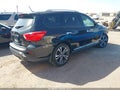 2017 Nissan Pathfinder — photo 4 of 17 | VIN 5N1DR2MM1HC683882