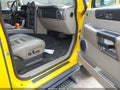 2004 Hummer H2 — photo 5 of 16 | VIN 5GRGN23U64H105772