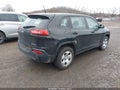 Photo 4 of 17 — 2015 Jeep Cherokee