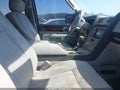 Photo 5 of 11 — 2004 Lincoln Navigator