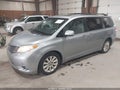 2011 Toyota Sienna — photo 2 of 17 | VIN 5TDDK3DC0BS013400
