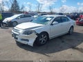 2011 Chevrolet Malibu — photo 2 of 16 | VIN 1G1ZD5E10BF226137