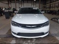 Photo 13 of 17 — 2015 Chrysler 200