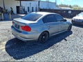 Photo 4 of 10 — 2011 BMW 3 Series