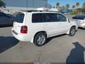 Photo 4 of 17 — 2004 Toyota Highlander