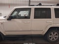 Photo 14 of 17 — 2006 Jeep Commander