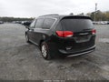 Photo 3 of 21 — 2017 Chrysler Pacifica