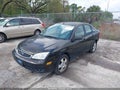 Photo 2 of 11 — 2005 Ford Focus