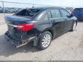 Photo 4 of 17 — 2014 Chrysler 200