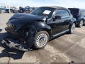 Photo 2 of 17 — 2013 Volkswagen Beetle