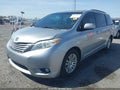 Photo 2 of 16 — 2016 Toyota Sienna
