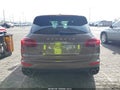 Photo 17 of 17 — 2016 Porsche Cayenne