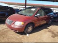 2007 Chrysler Town & Country — photo 2 of 17 | VIN 2A8GP64L37R140120
