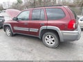 Photo 3 of 11 — 2005 Isuzu Ascender