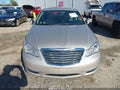 Photo 6 of 10 — 2013 Chrysler 200