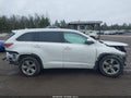 Photo 18 of 19 — 2015 Toyota Highlander
