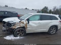 Photo 6 of 19 — 2015 Toyota Highlander