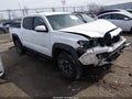 Photo 1 of 16 — 2018 Toyota Tacoma