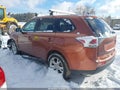Photo 3 of 16 — 2014 Mitsubishi Outlander