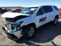 Photo 2 of 17 — 2023 Chevrolet Traverse
