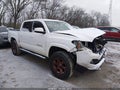 Photo 1 of 16 — 2019 Toyota Tacoma