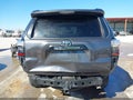Photo 17 of 18 — 2015 Toyota 4Runner