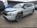 Photo 2 of 22 — 2023 Mitsubishi Outlander