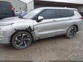 Photo 6 of 22 — 2023 Mitsubishi Outlander
