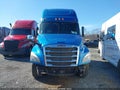 Photo 15 of 23 — 2018 Freightliner New Cascadia 126