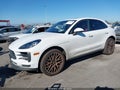 Photo 2 of 20 — 2021 Porsche Macan