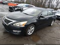 Photo 2 of 11 — 2015 Nissan Altima