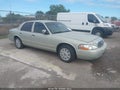 2005 Mercury Grand Marquis — photo 1 of 11 | VIN 2MEFM74W45X603594