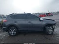 Photo 14 of 18 — 2018 Toyota RAV4