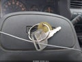 Photo 11 of 16 — 1999 Isuzu NQR