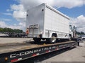 1999 Isuzu NQR — photo 4 of 16 | VIN JALE4B14XX7900699