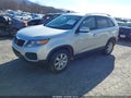 2012 Kia Sorento — photo 2 of 16 | VIN 5XYKTDA25CG248217