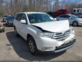 Photo 1 of 16 — 2012 Toyota Highlander