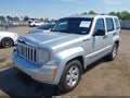 2011 Jeep Liberty — photo 2 of 12 | VIN 1J4PN2GK7BW540409