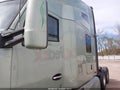 Photo 14 of 23 — 2019 Kenworth T680