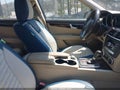 2013 Mercedes-Benz C-Class — photo 5 of 18 | VIN WDDGF8AB0DA822752