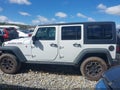 2016 Jeep Wrangler Unlimited — photo 14 of 16 | VIN 1C4BJWFG3GL242089