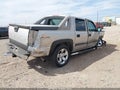 Photo 4 of 16 — 2004 Chevrolet Avalanche