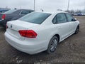 Photo 4 of 11 — 2014 Volkswagen Passat
