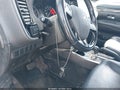 2017 Mitsubishi Outlander — photo 11 of 16 | VIN JA4AD3A31HZ061362