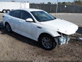 Photo 1 of 17 — 2019 Kia Optima